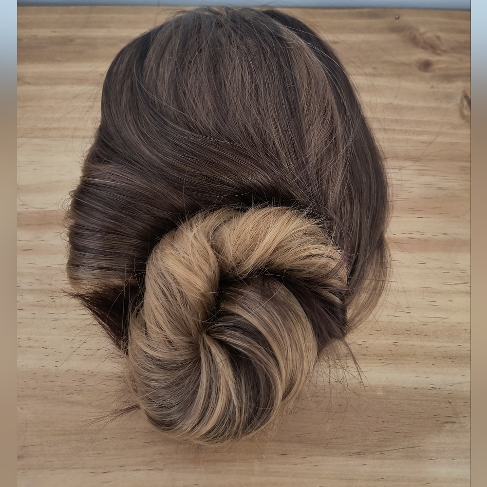 Brown/Blonde wig